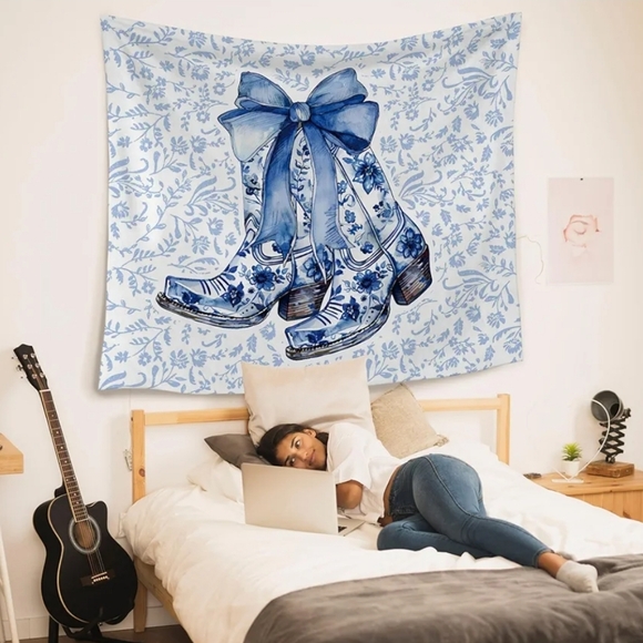 NEW! Blue and White Floral Wall Tapestry with Cowgirl Boots - Picture 3 of 4